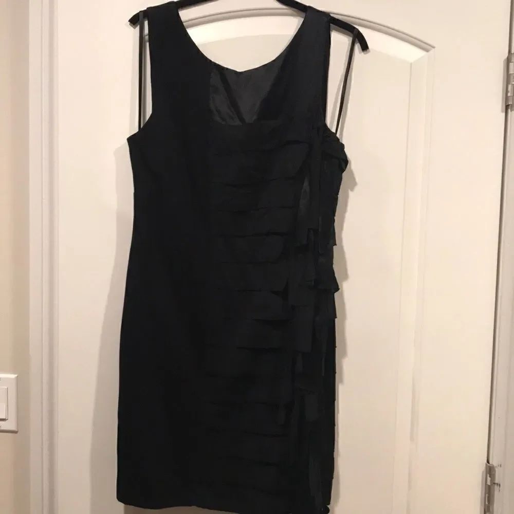 BCBGMAXAZRIA dressy dress 